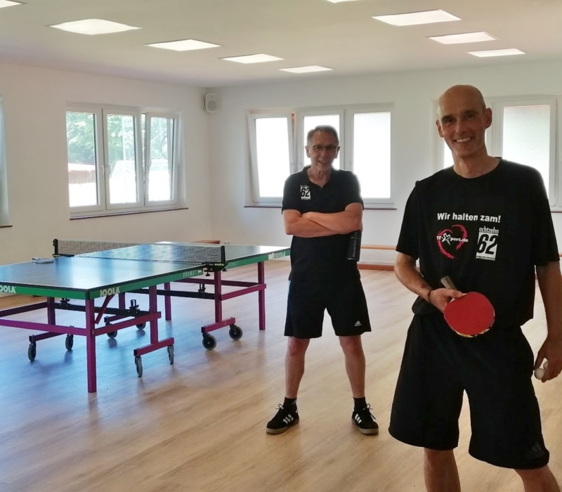 Juni - In der Gymnastikhalle darf trainiert werden